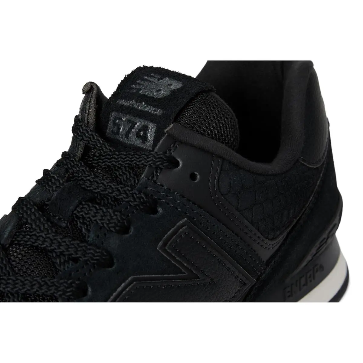 New Balance shoes - Linen/Sea Salt 4