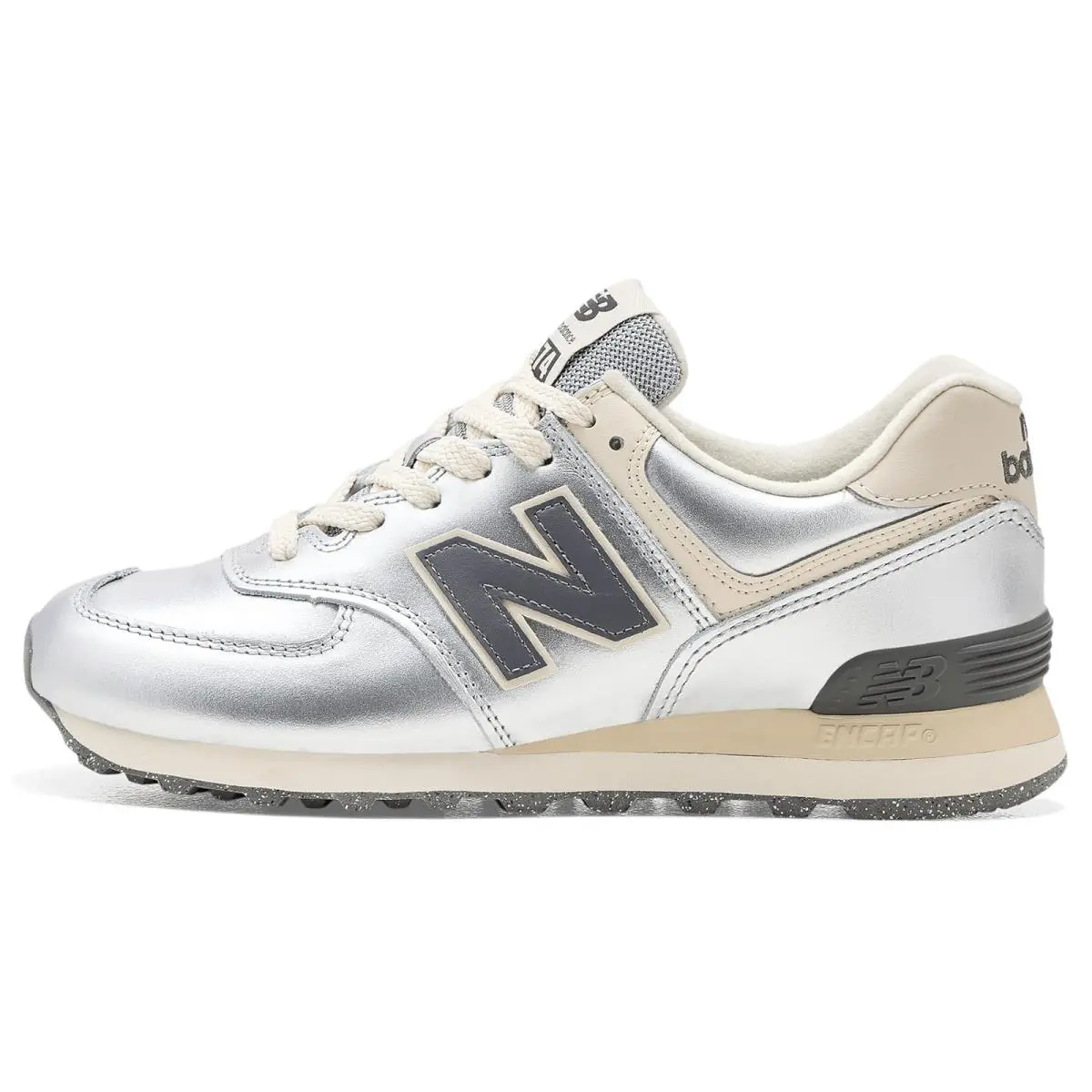New Balance shoes - Black/Linen 23