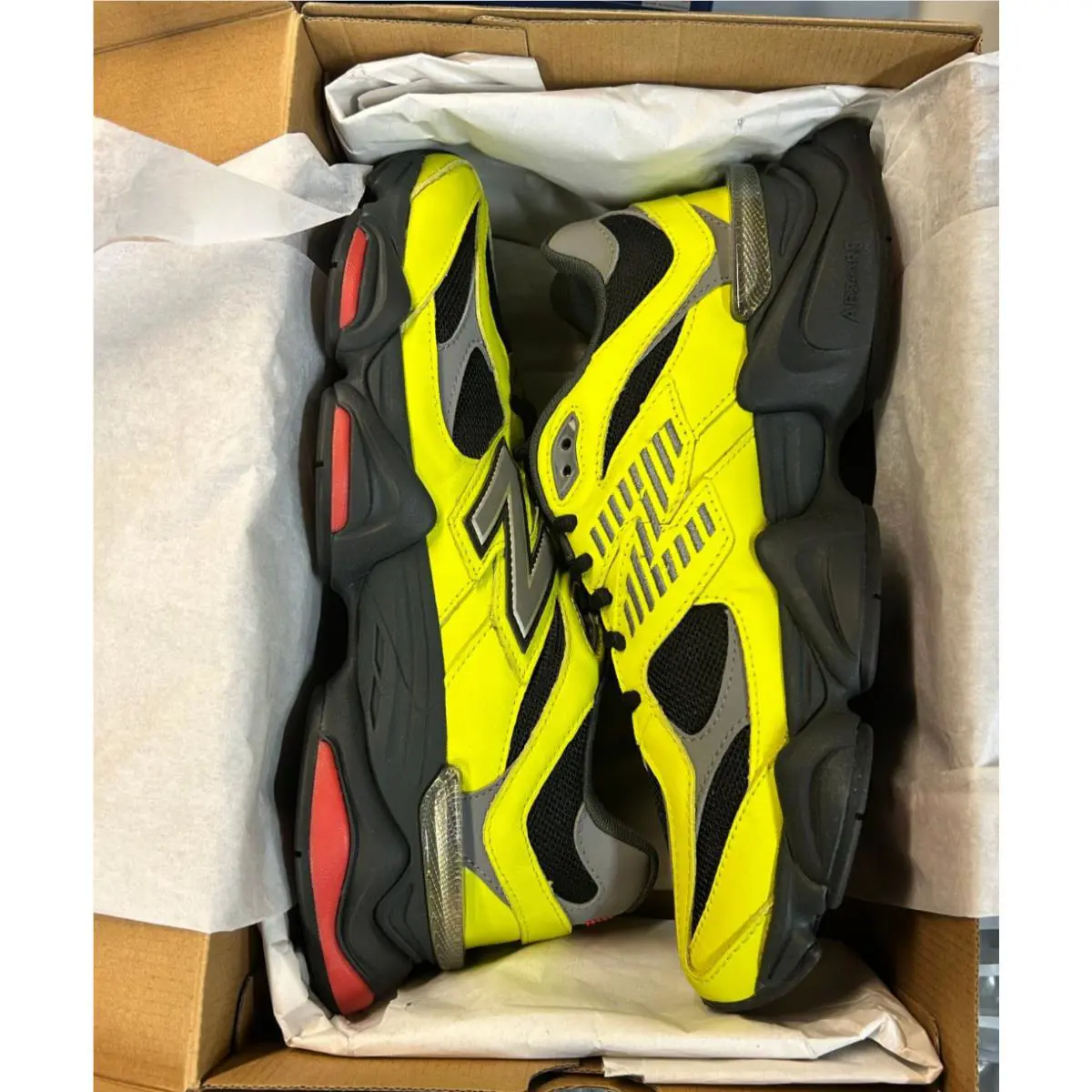 New Balance shoes - U9060NRG - U9060NRG - Fluorescent Yellow 4
