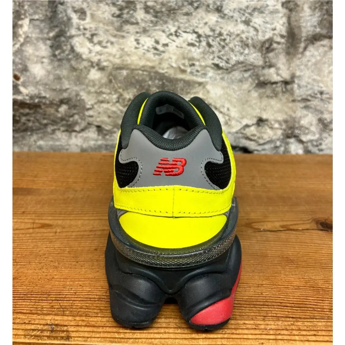New Balance shoes - U9060NRG - U9060NRG - Fluorescent Yellow 8