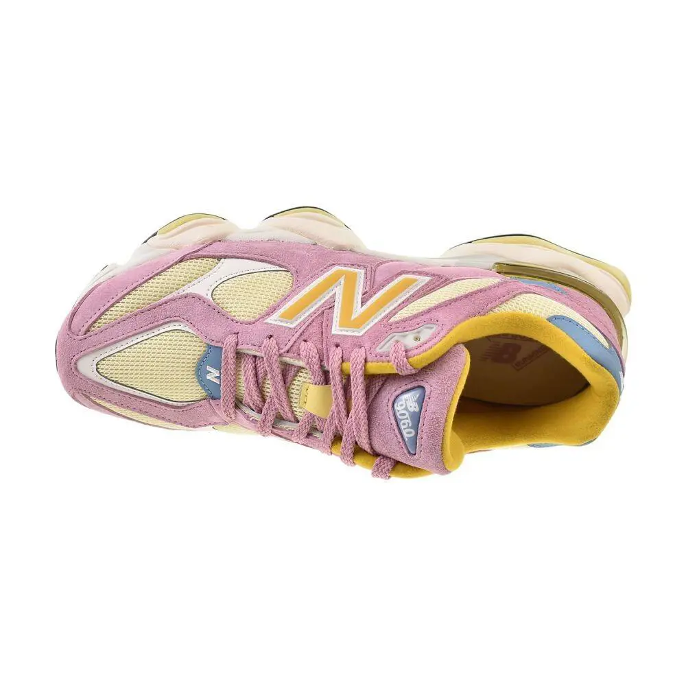 New Balance shoes - Pink/Beige 3