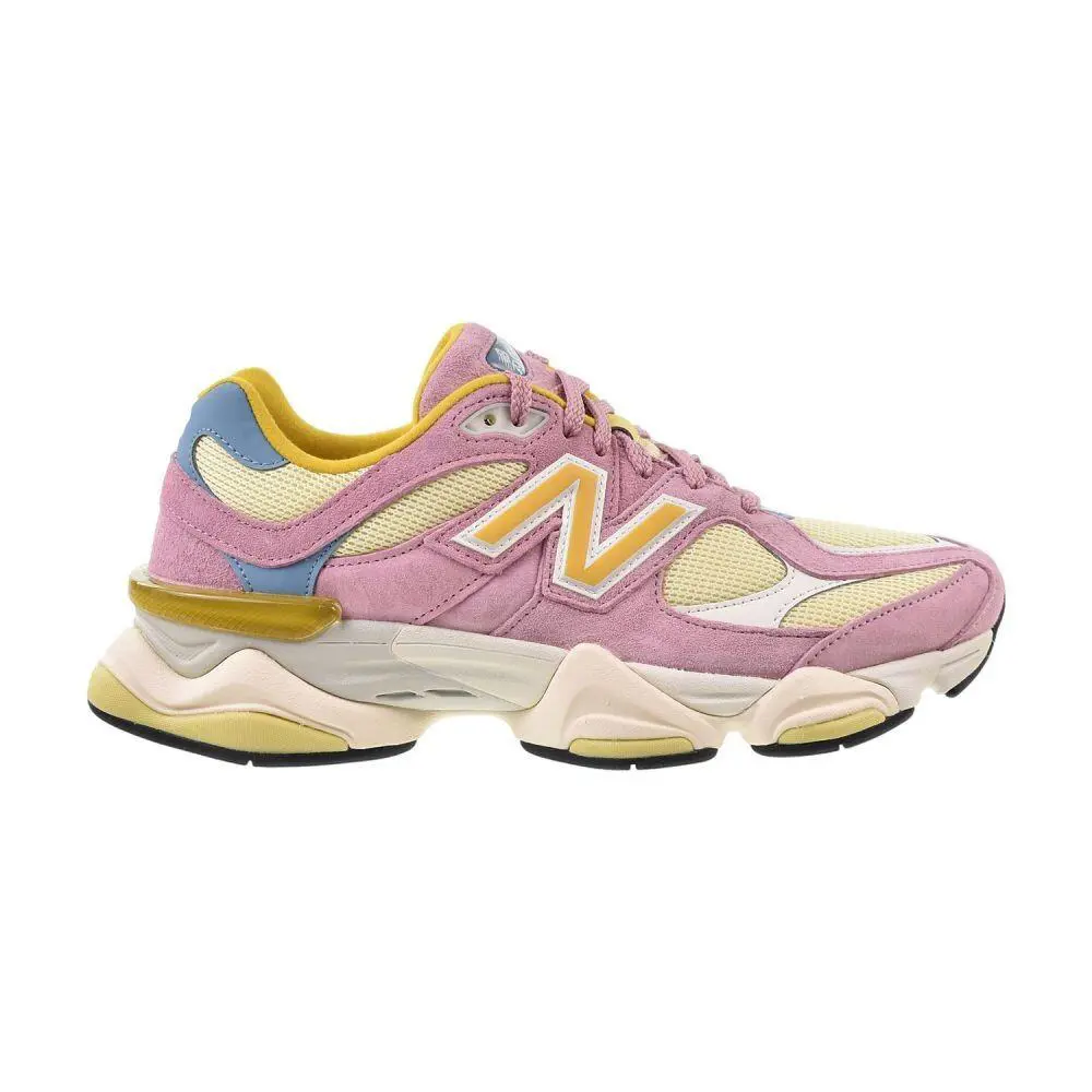 New Balance shoes - Pink/Beige 5