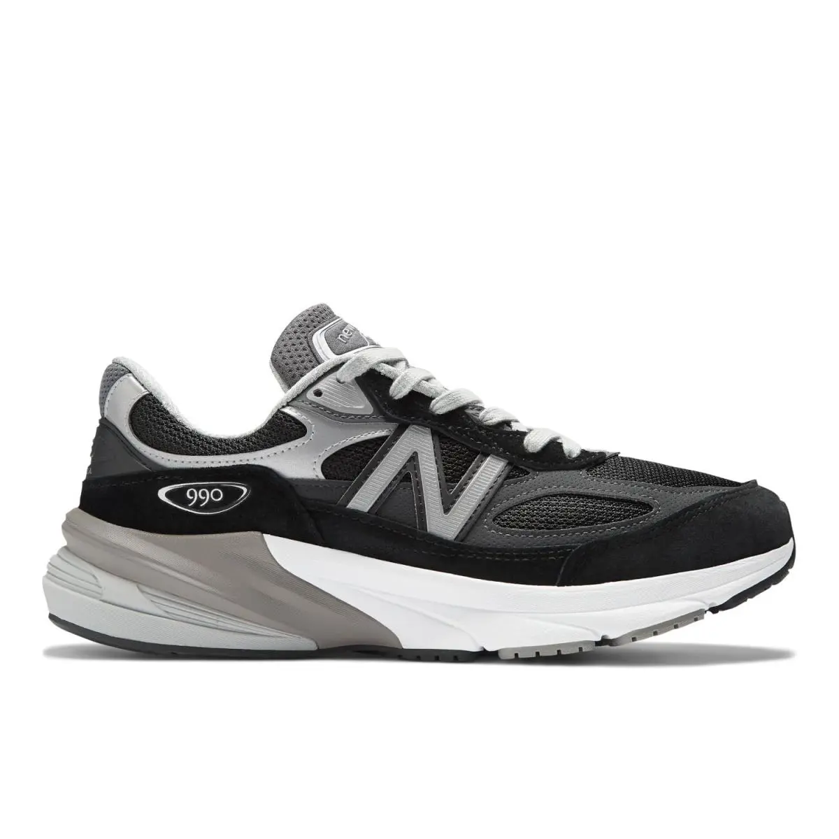 New Balance shoes - Black/White 4