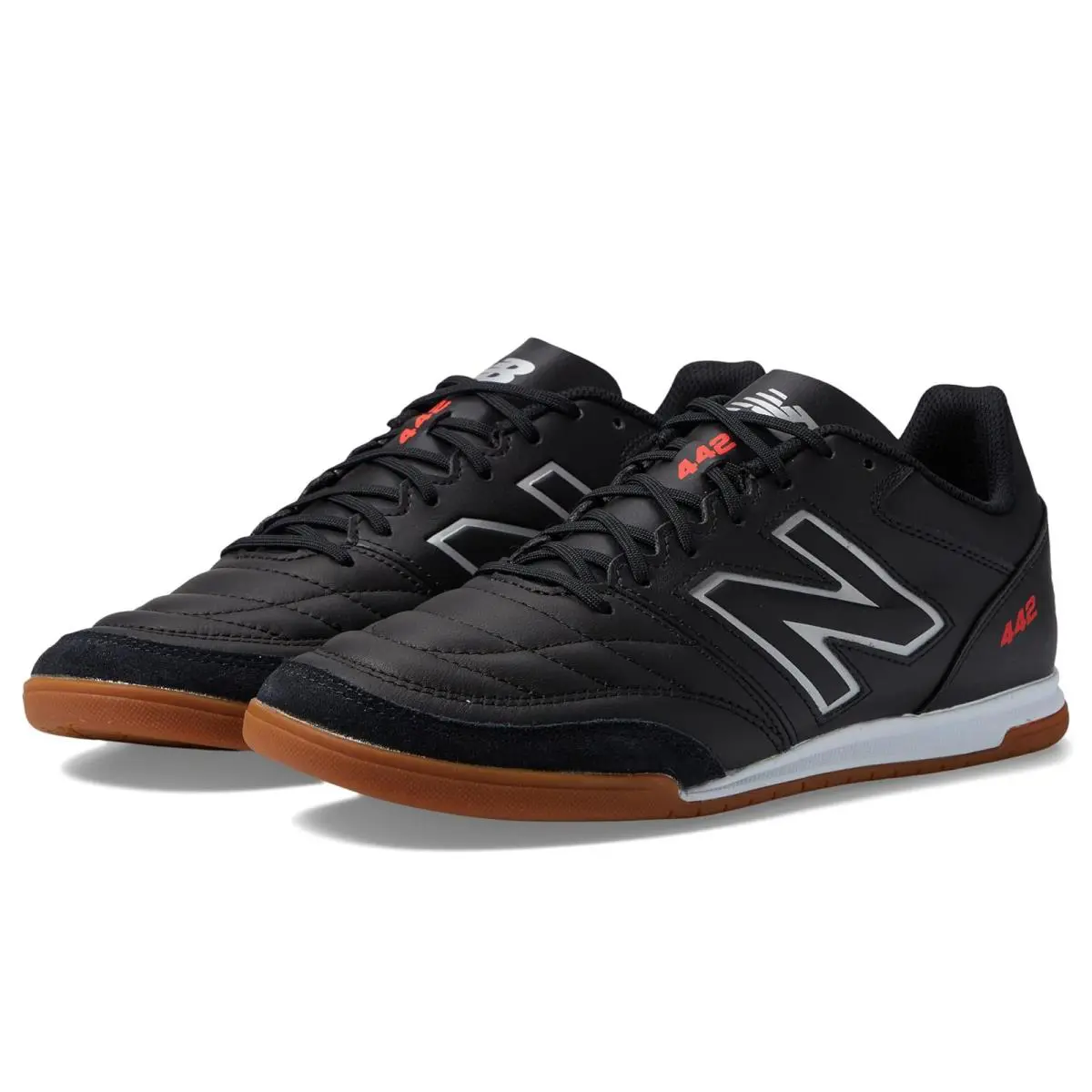 New Balance shoes - Black/White 5