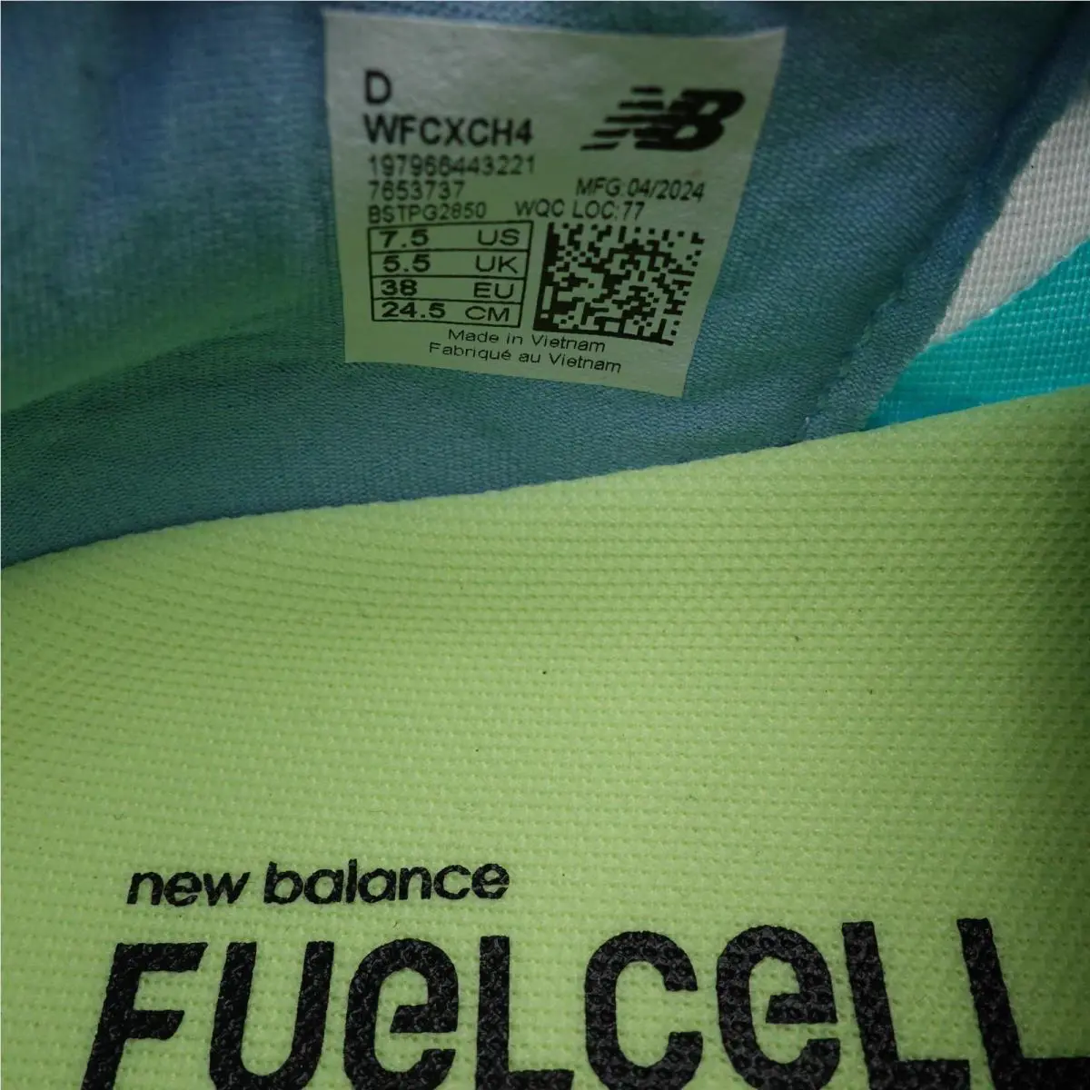 New Balance shoes - New Balance FuelCell Rebel v4 - WFCXCH4 - Blue 6
