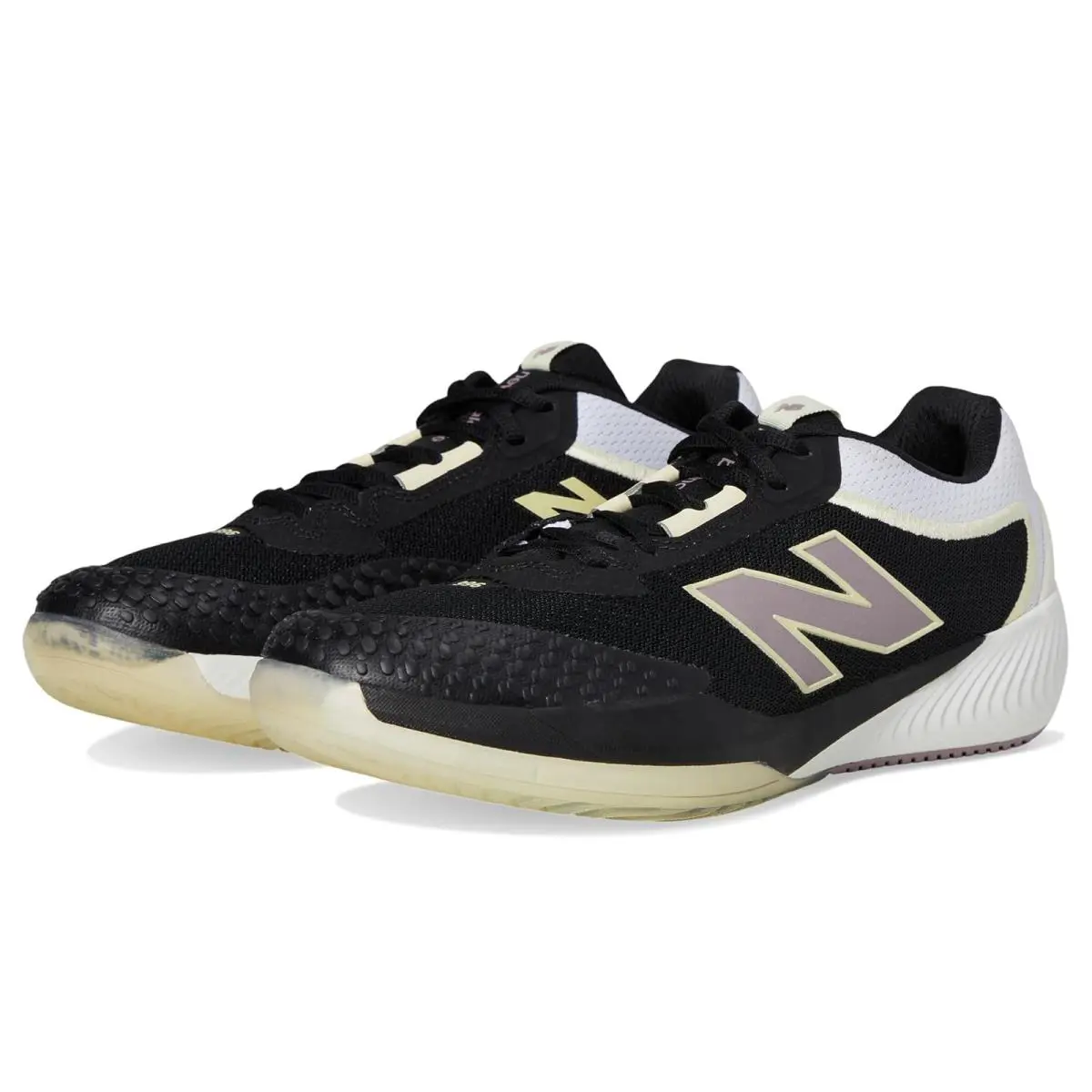 New Balance shoes - Black/White 6