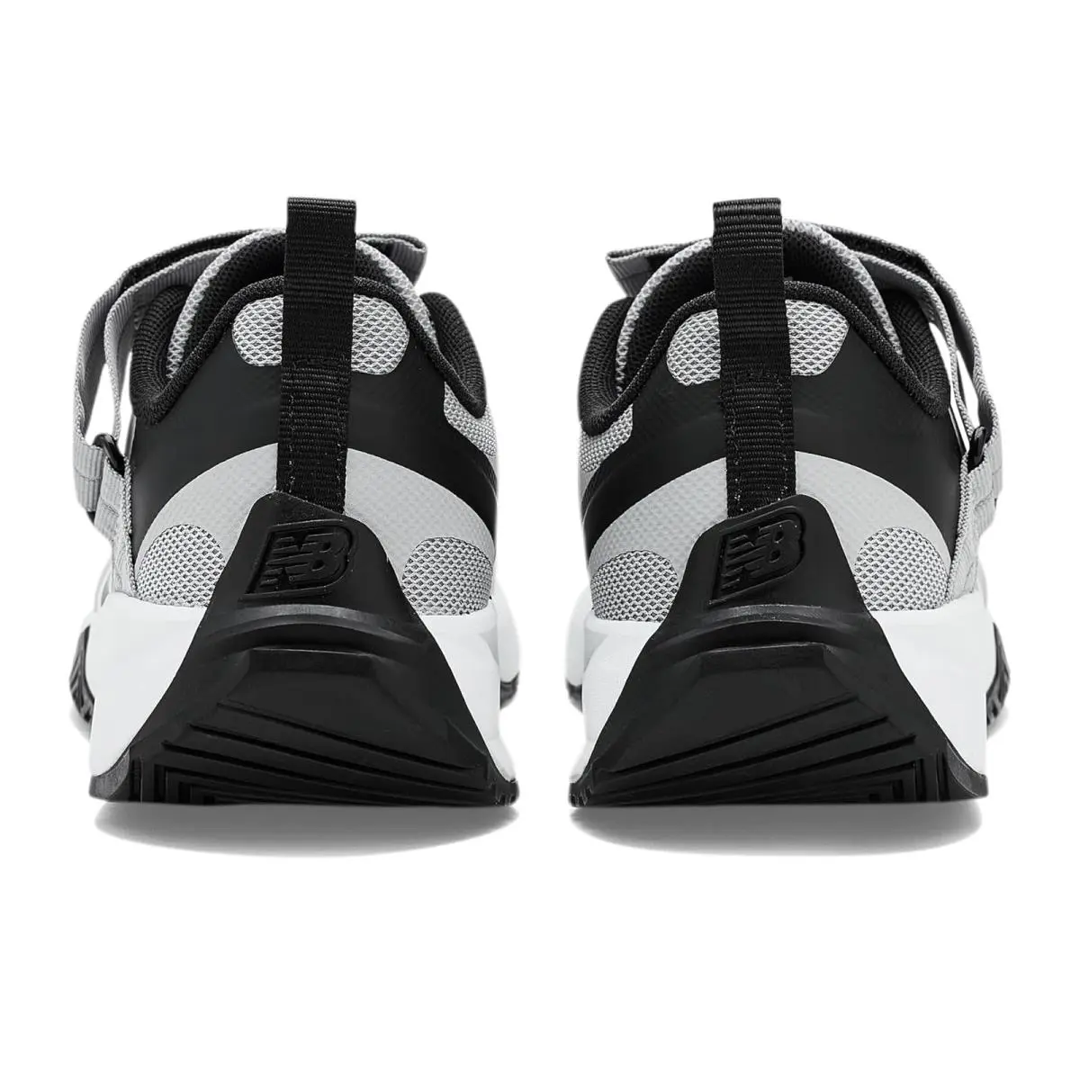 New Balance shoes - Black/White 26