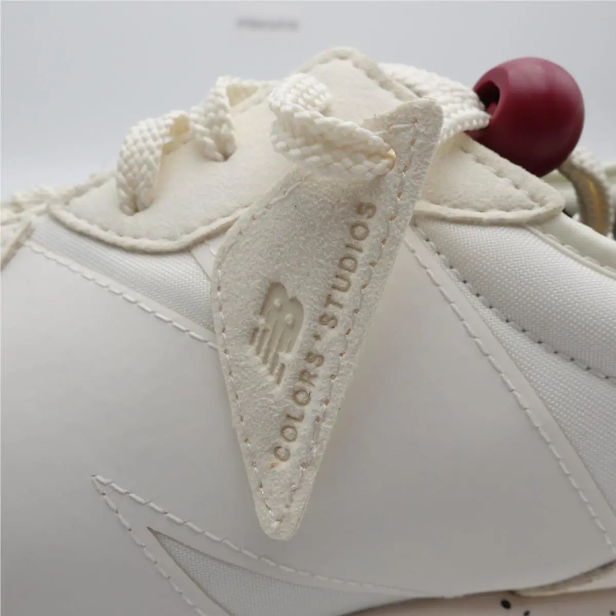 New Balance shoes - New Balance 327 ColorsxStudios - ColorsxStudios - MS327CF - Beige, Manufacturer: Snow White/Rumba Red (UPC: 195907909416) 3