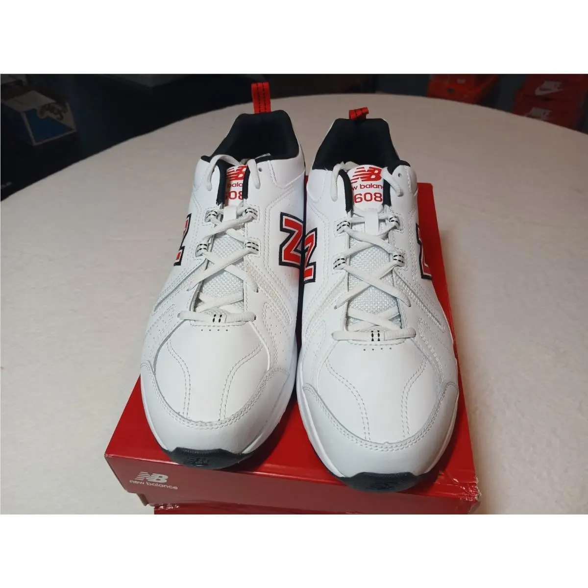 Men`s New Balance MX608V5 Sneakers Size 12 D Width New White/red