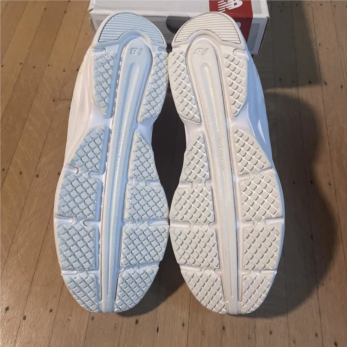 New Balance shoes - New Balance 813 - MW813WT - White 4
