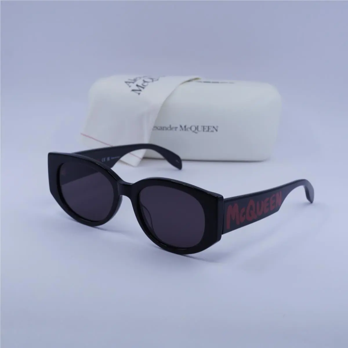 Alexander Mcqueen AM0330S 002 Black/grey 54-19-145 Sunglasses