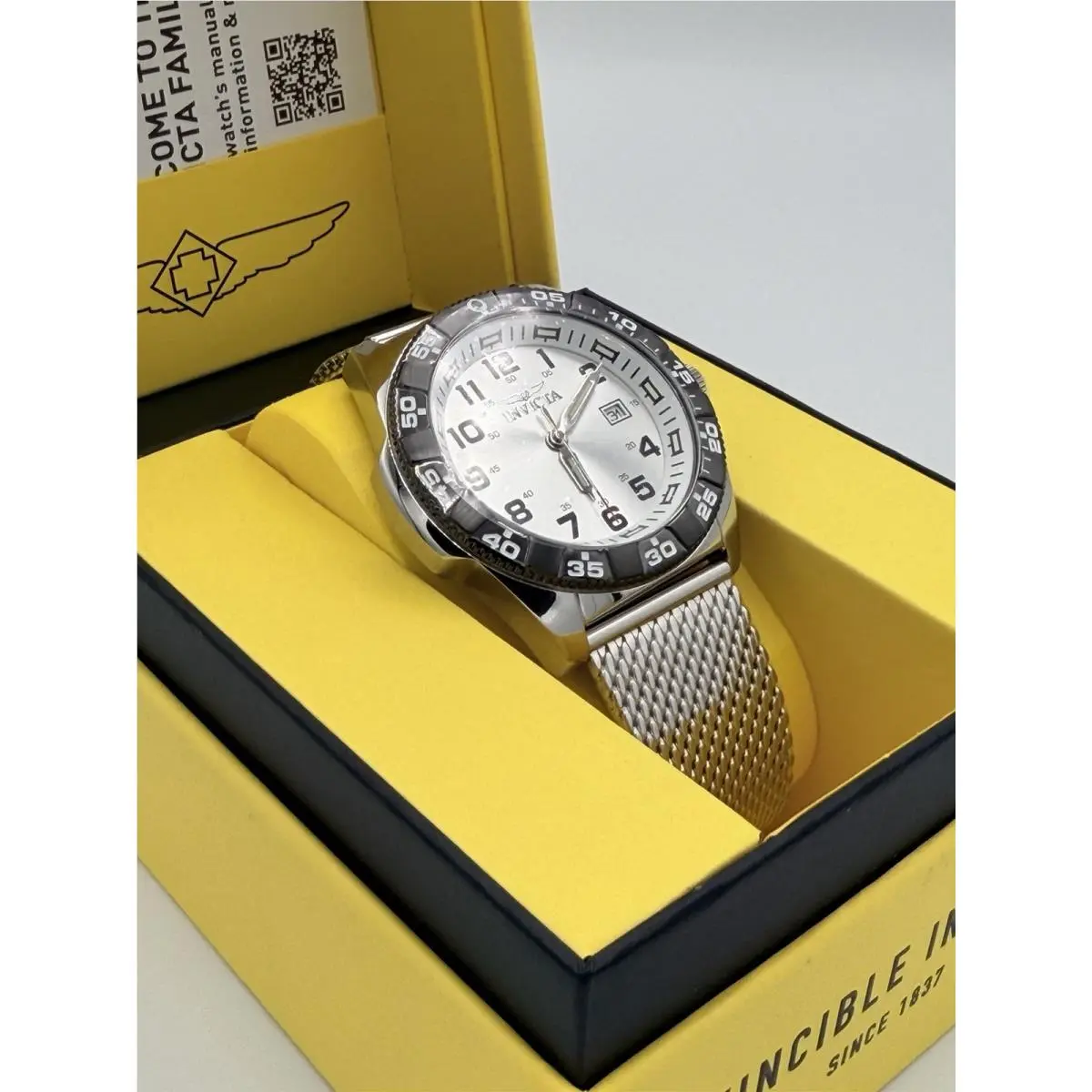 Invicta Men`s Coalition Forces Vulcanx Silver Mesh Band Quartz Watch