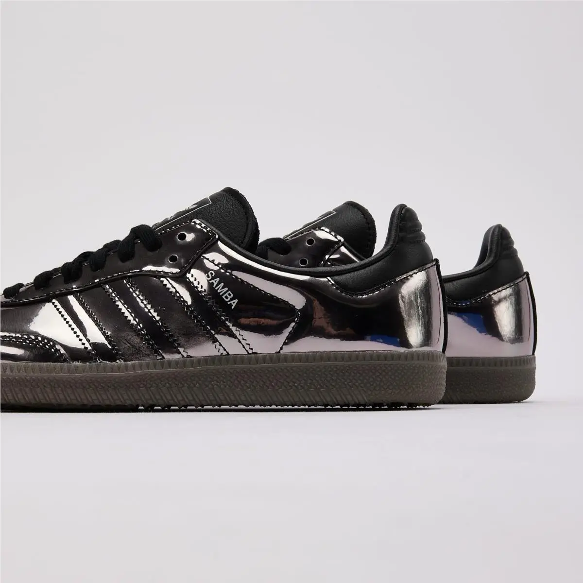 Adidas shoes - adidas Samba - Samba - Samba OG - Metallic 19