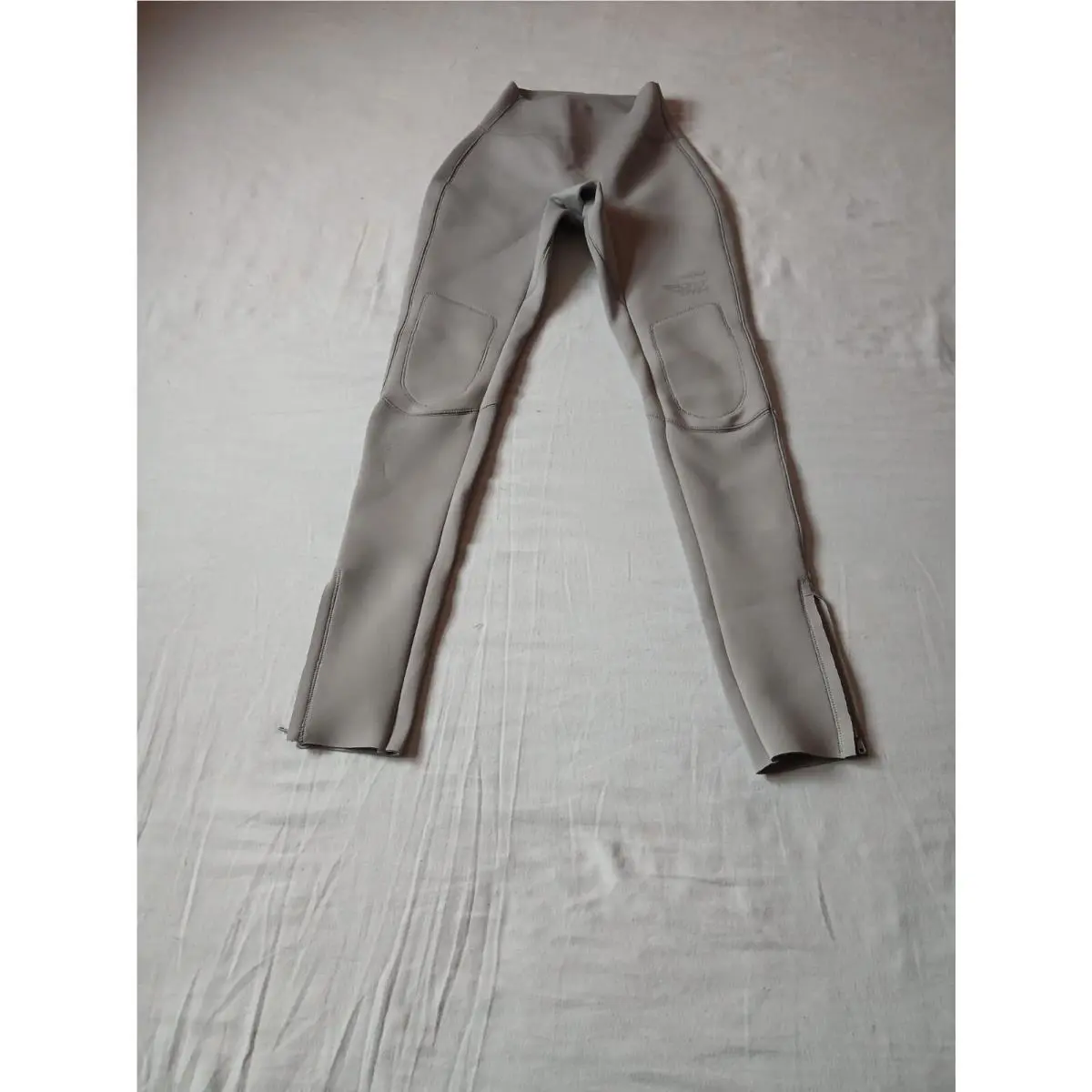 Skims Women`s Swim Scuba Long Pants Gray Style SW-PNT-0073 Size Xxs G74