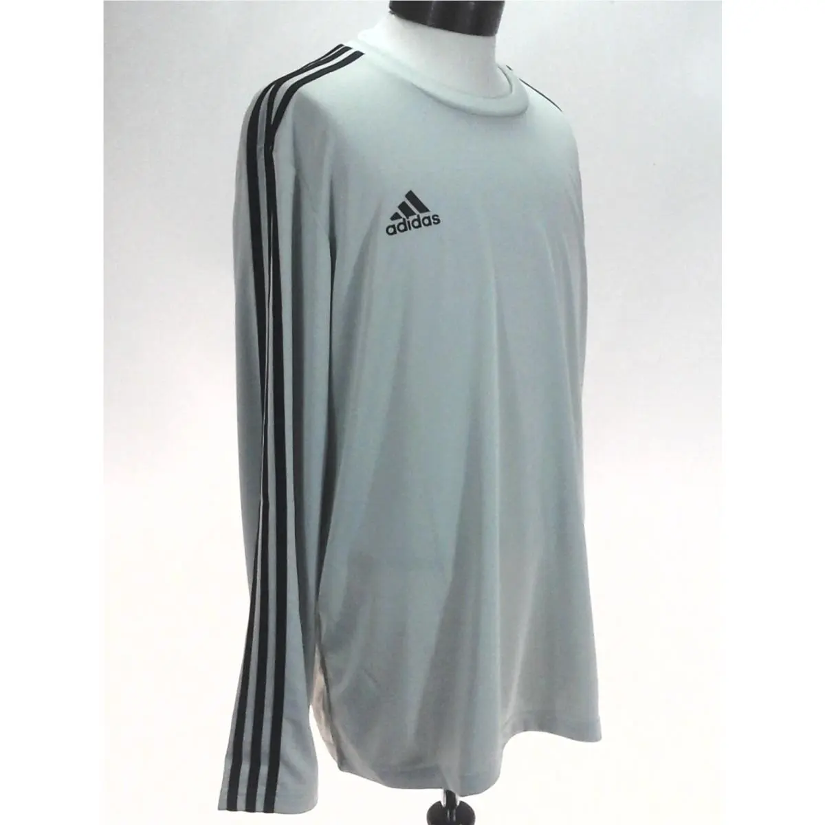 Adidas clothing - Multicolor (UPC: 191529347858) 1