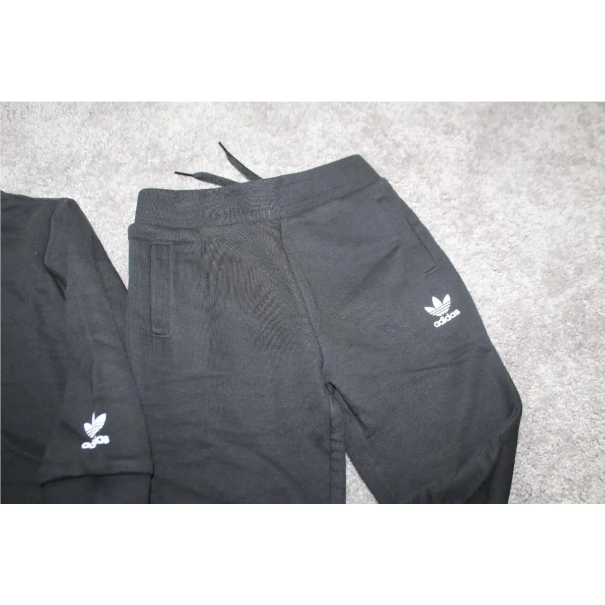Adidas clothing - Black 3