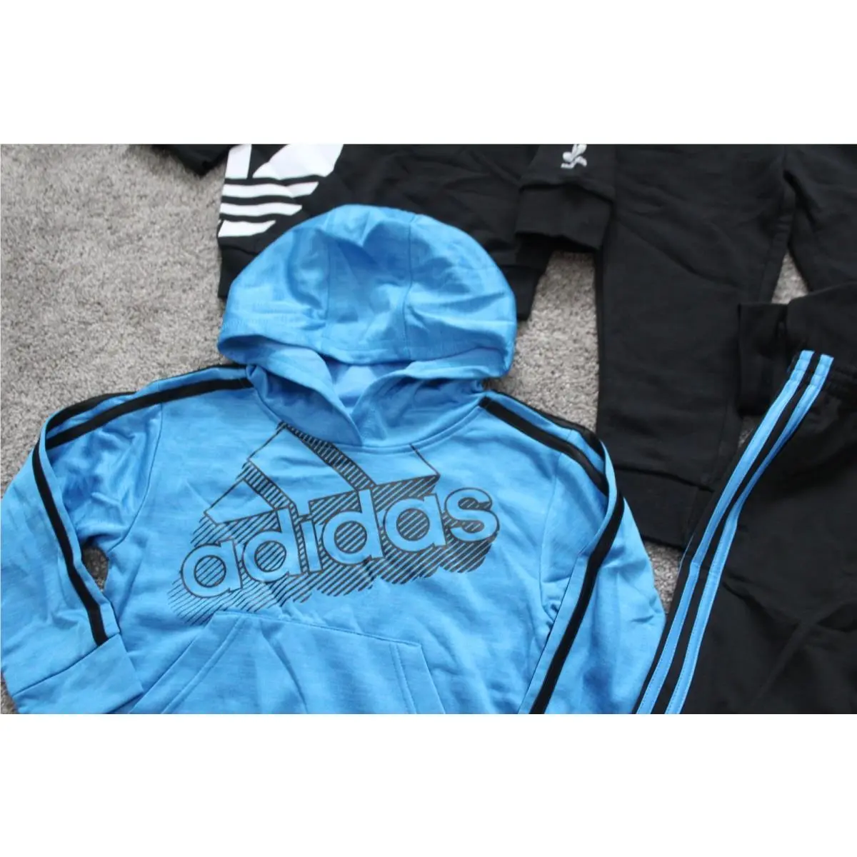 Adidas clothing - Black 5