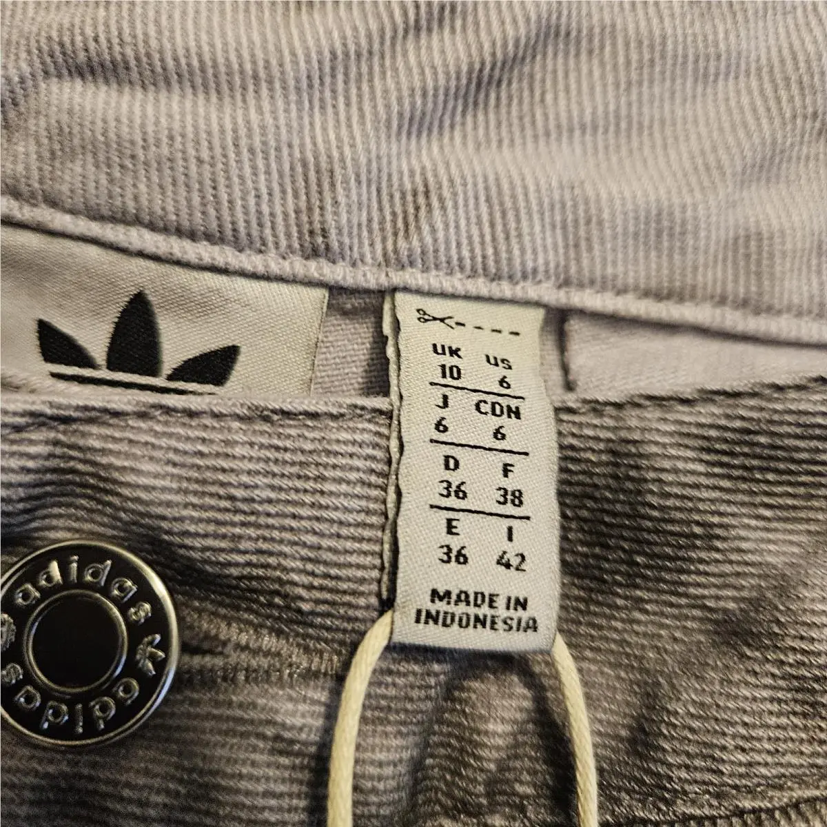 Adidas clothing - IW5532 - IW5532 - Gray (UPC: 197610662510) 6