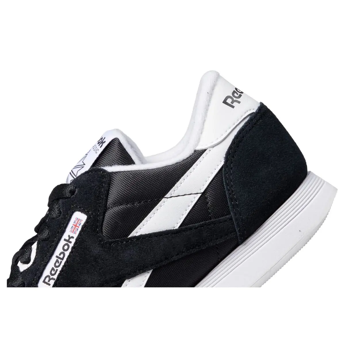 Reebok shoes - Black/White 9