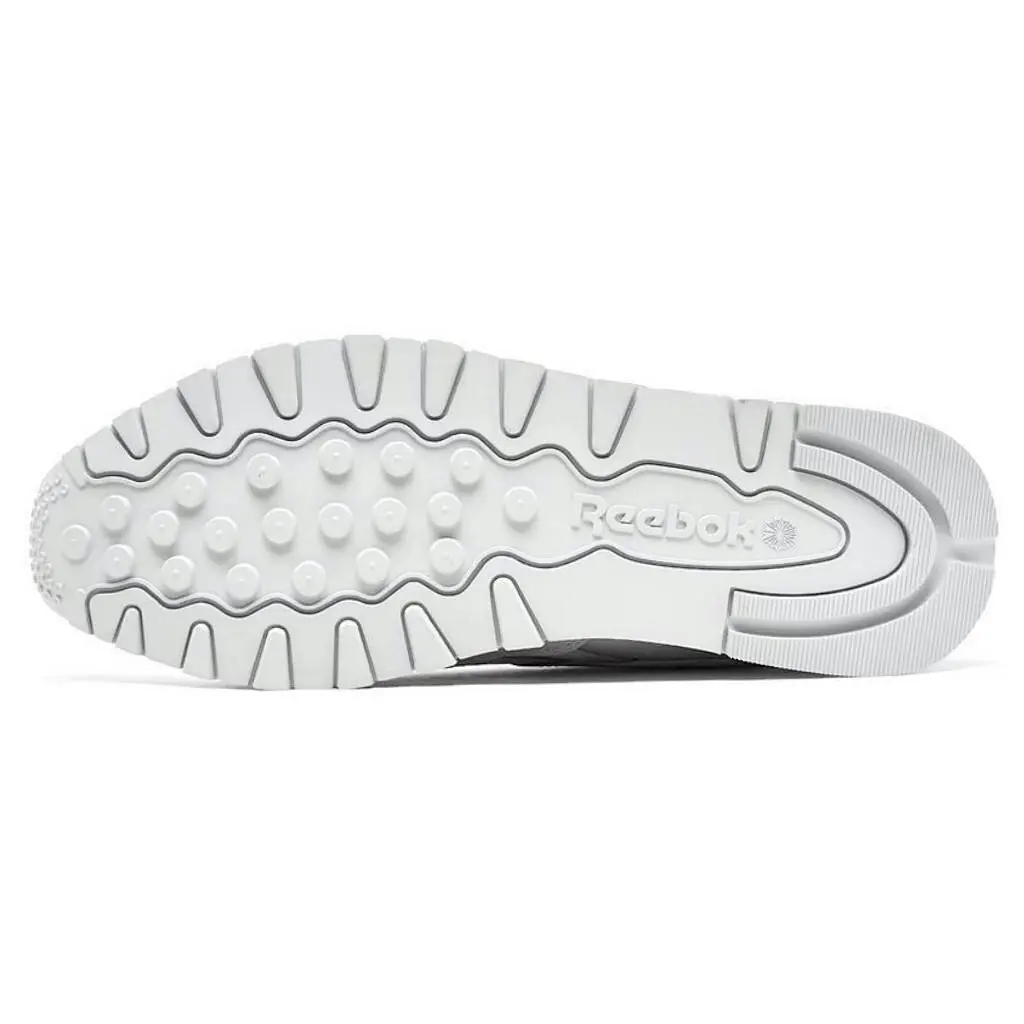 Reebok shoes - Reebok Classic Leather - Classic Leather - Gray, Manufacturer: Black/Black/Grey 5