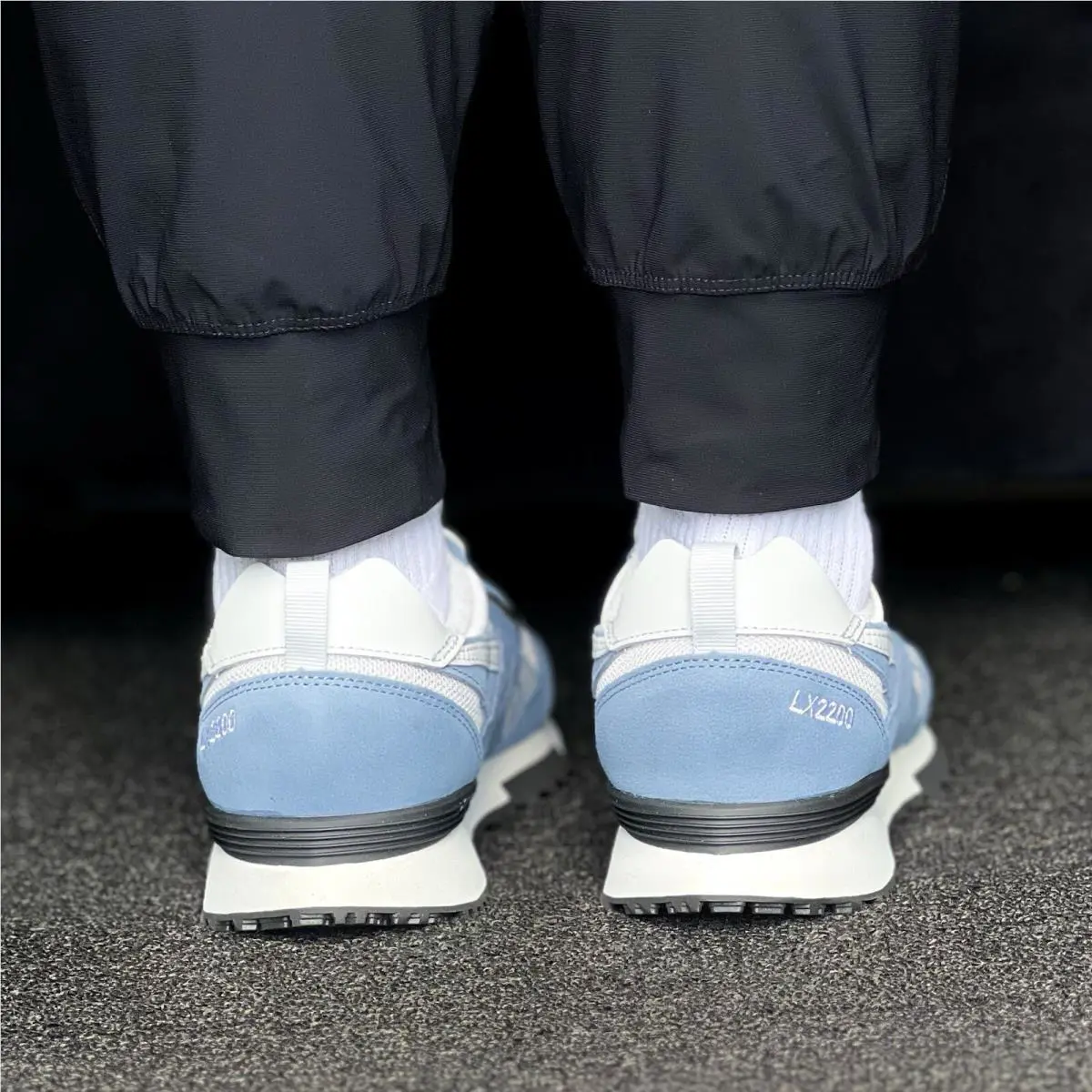 Reebok shoes - Reebok LX2200 - Reebok LX2200 - Blue 5