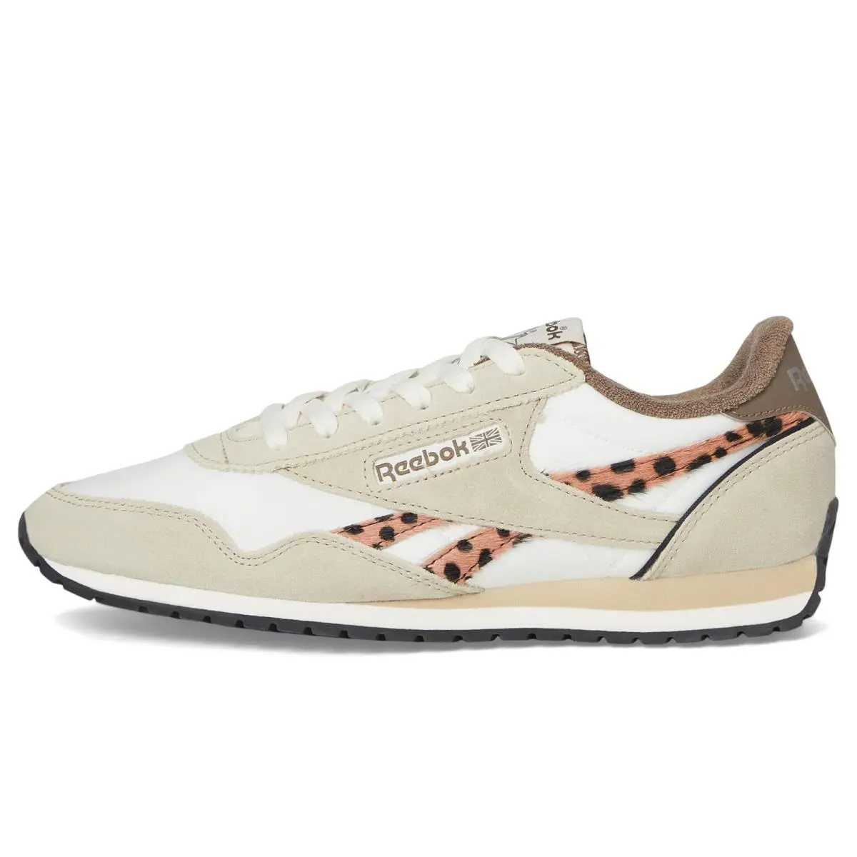 Reebok shoes - Chalk/Classic Beige/Trek Grey 2