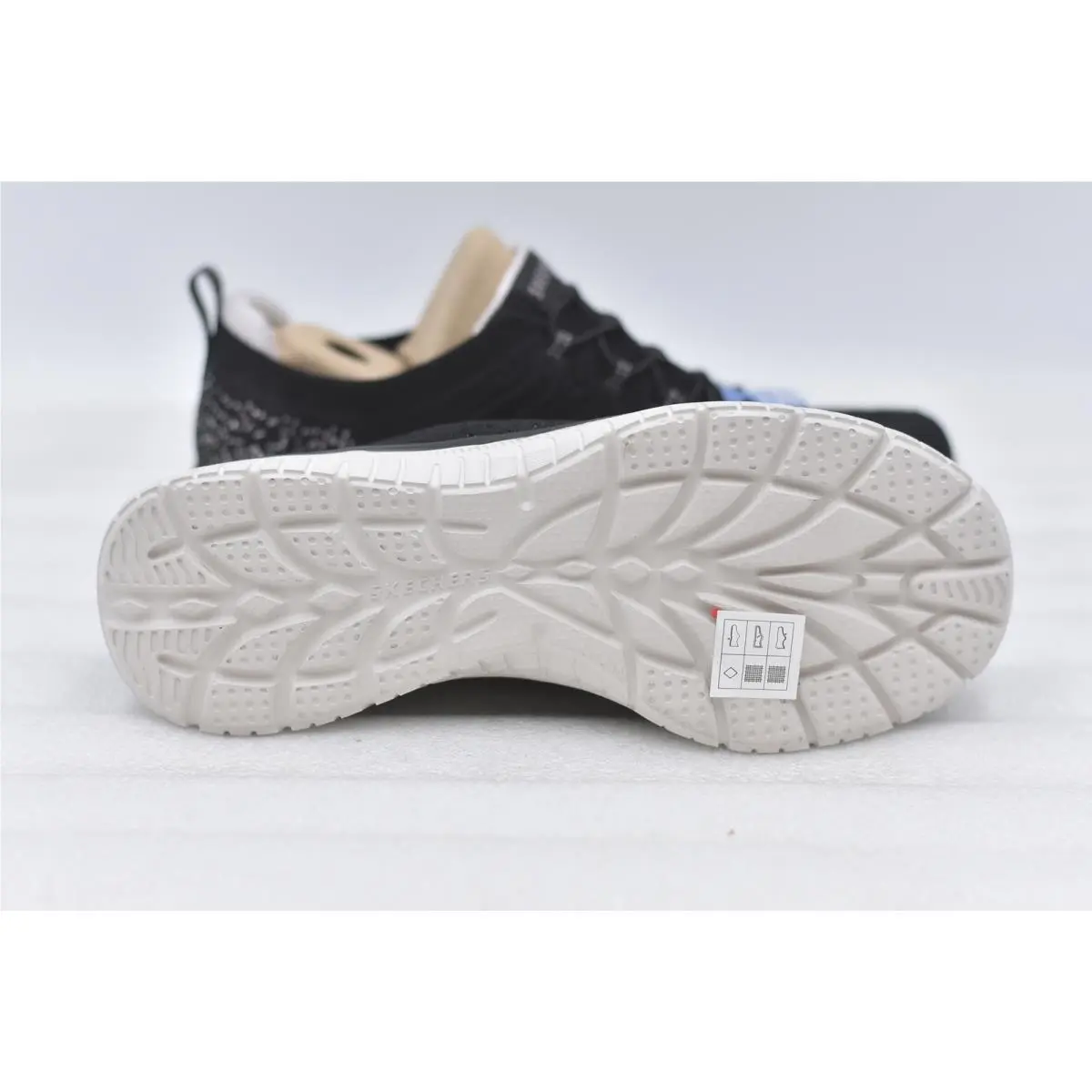 Skechers shoes - Black (UPC: 197976587540) 4
