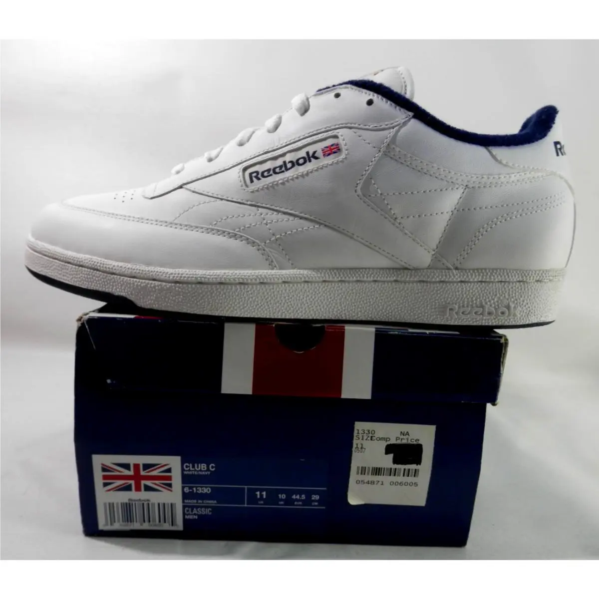 Reebok shoes - Reebok Classic - Classic - AR0457 - White 0
