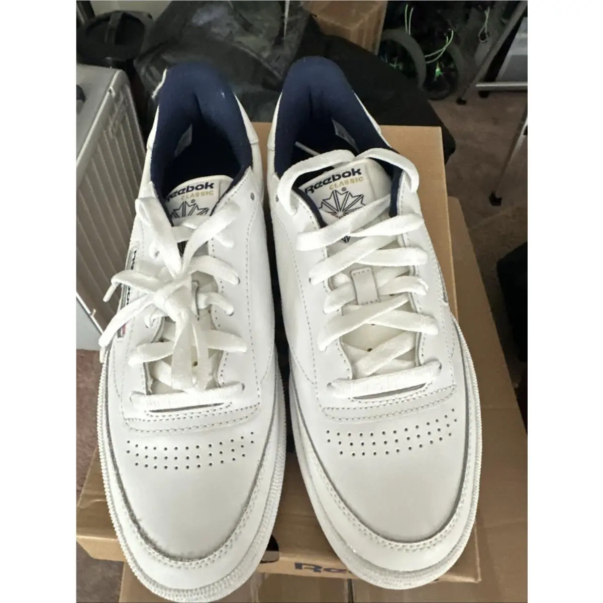 Reebok Club C 85 White Navy Mens Shoes Fashion Sneakers AR0457 US Size 8