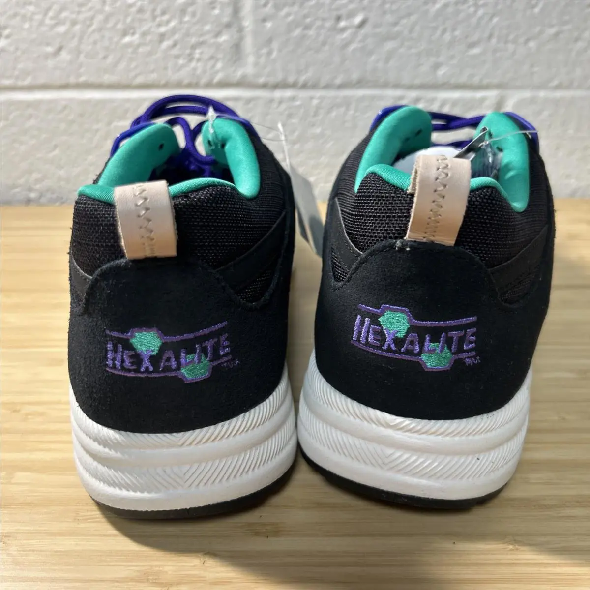 Reebok shoes - Reebok Ventilator - Ventilator - Black Green Purple 3