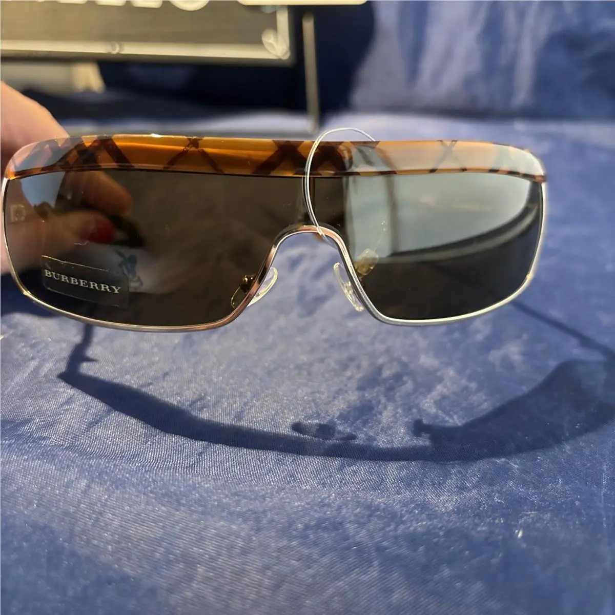 Burberry B 8983/SL 7A9 Visor Sunglasses - Tortoise Shell
