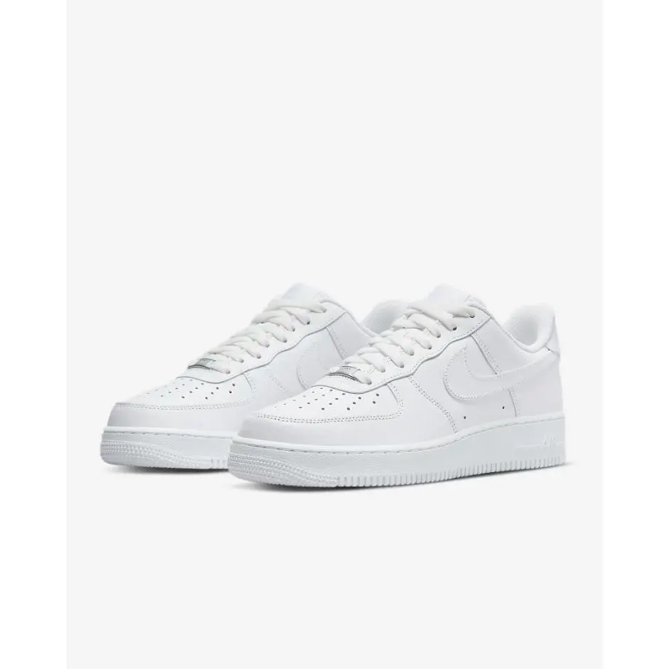 Nike shoes - White 0
