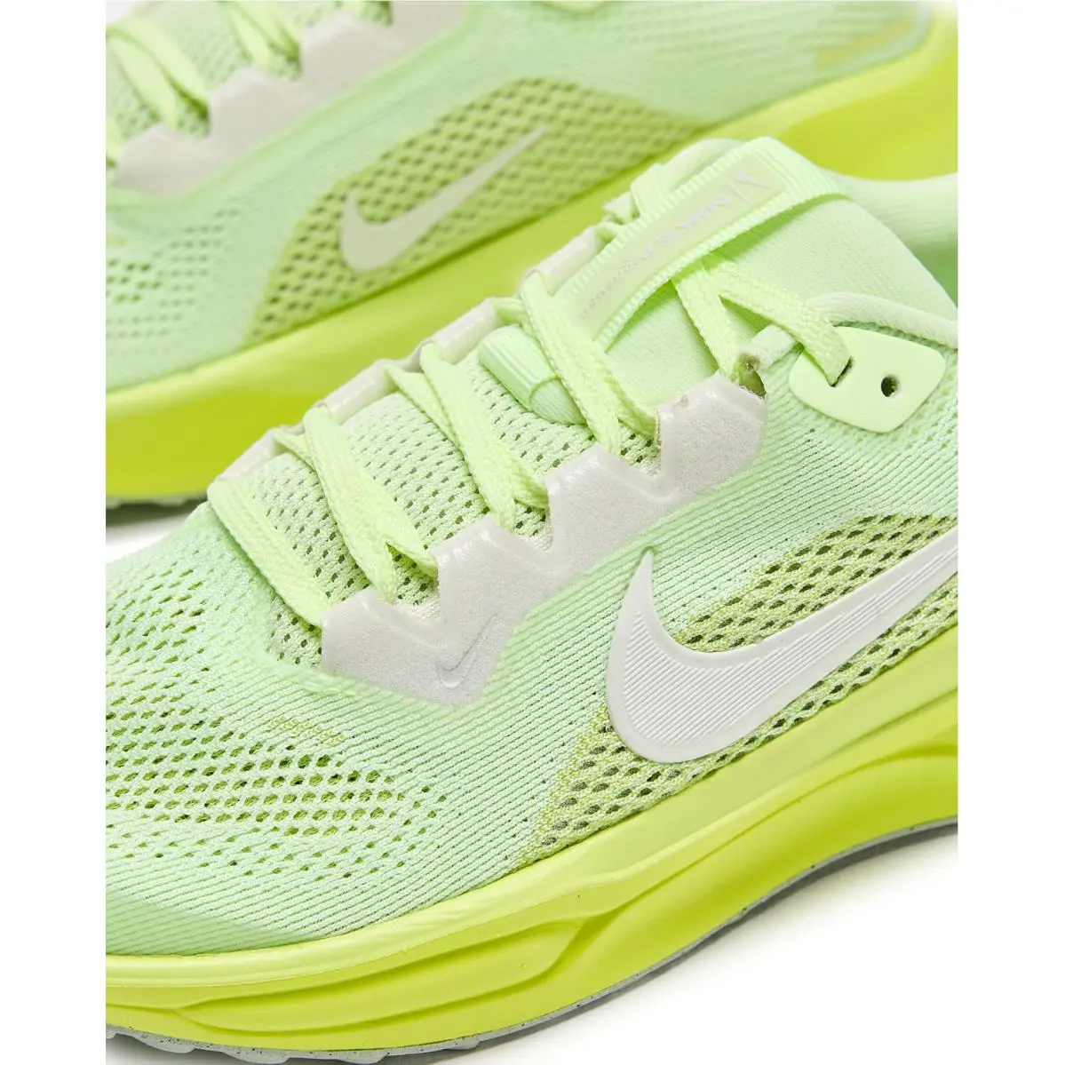 Nike shoes - Barely Volt/Sail/Limelight/Light Silver 11