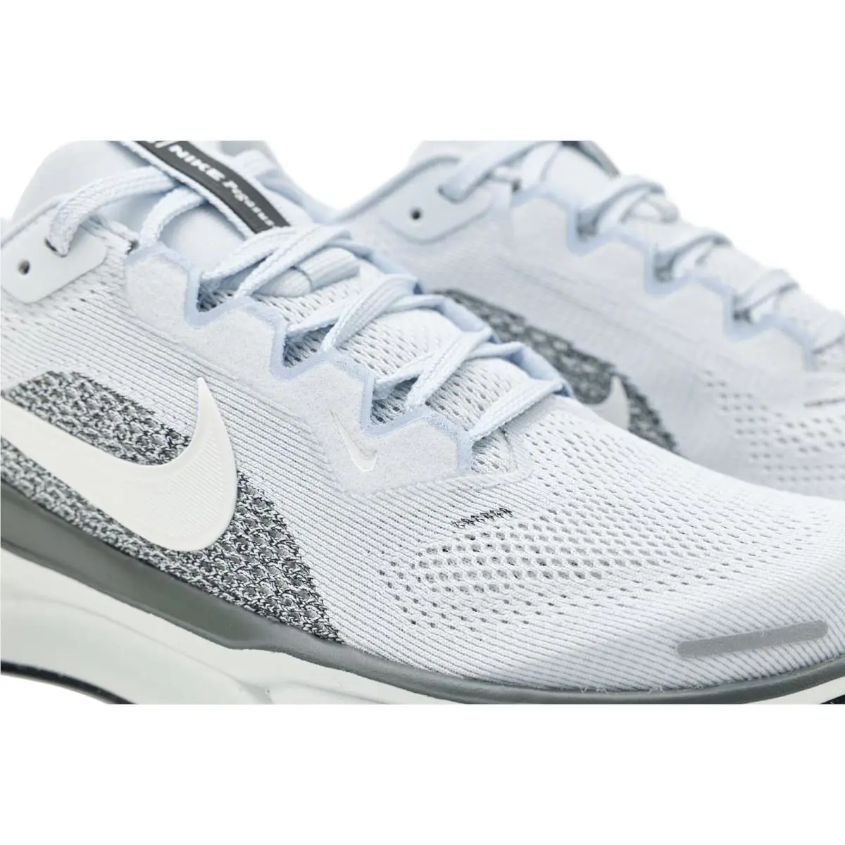 Nike shoes - Barely Volt/Sail/Limelight/Light Silver 74