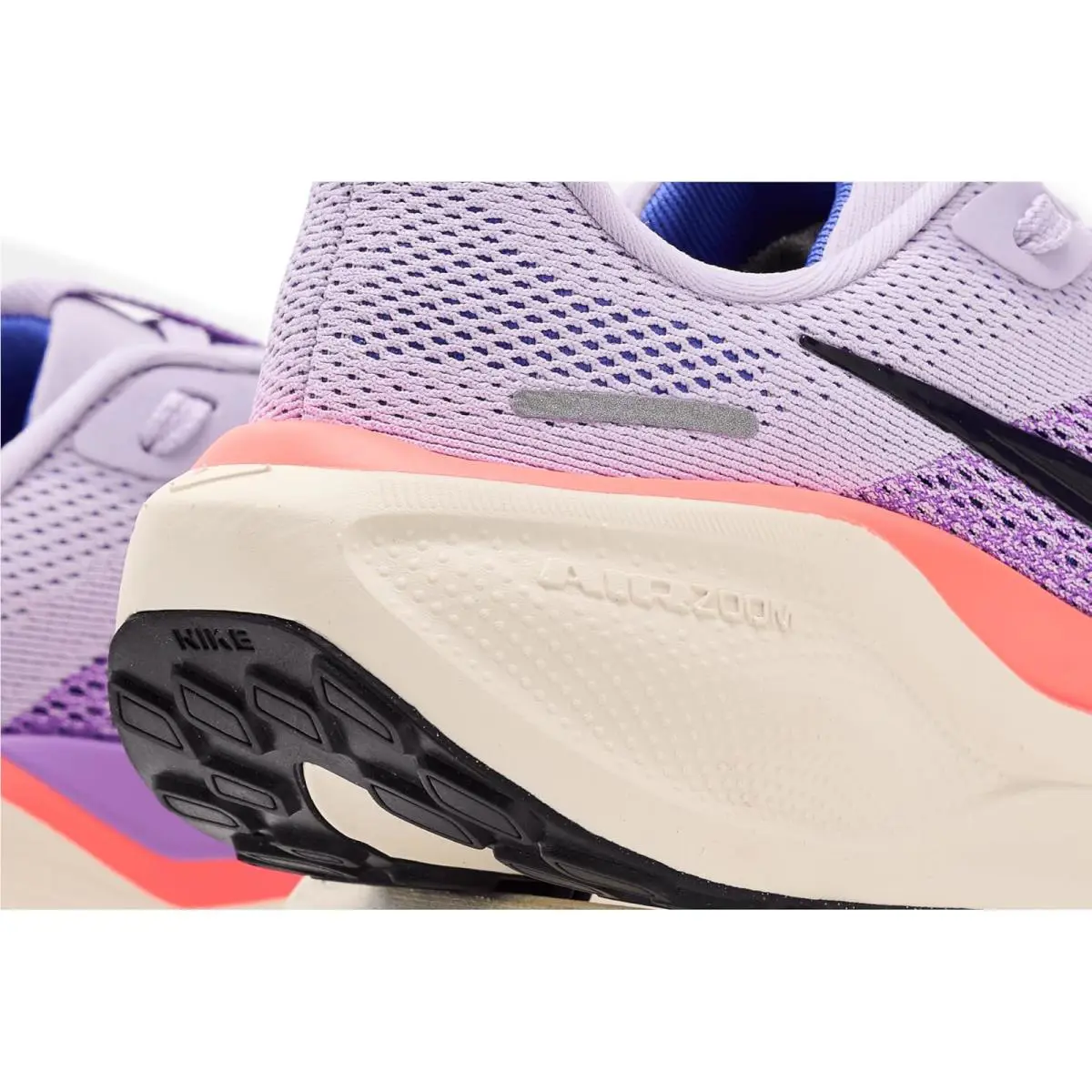 Nike shoes - Barely Volt/Sail/Limelight/Light Silver 67