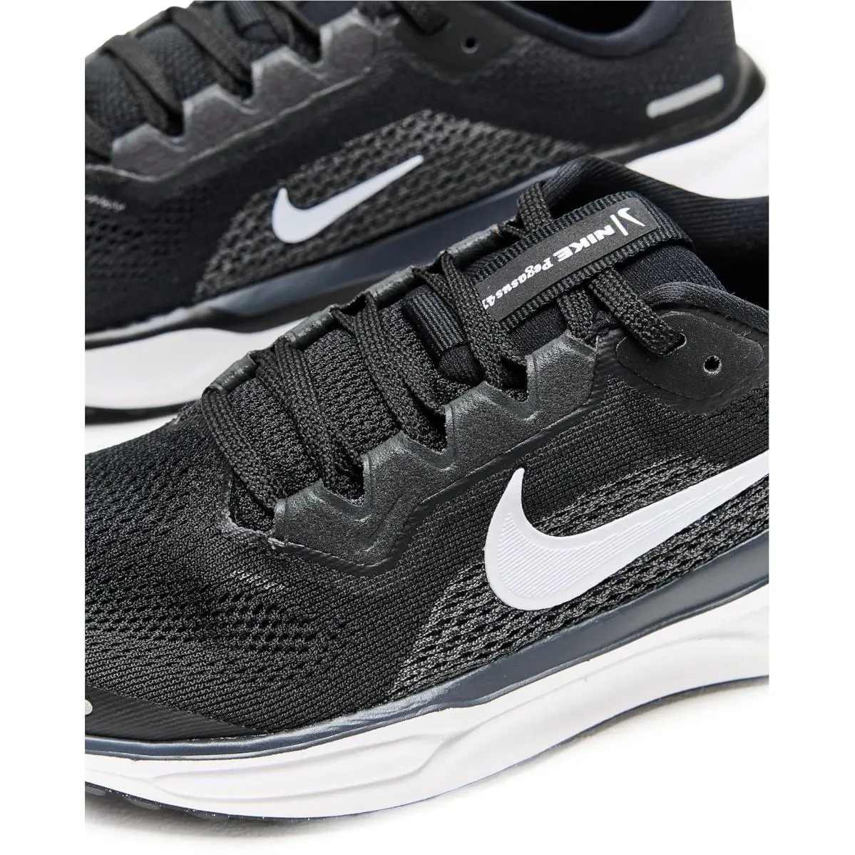 Nike shoes - Barely Volt/Sail/Limelight/Light Silver 18