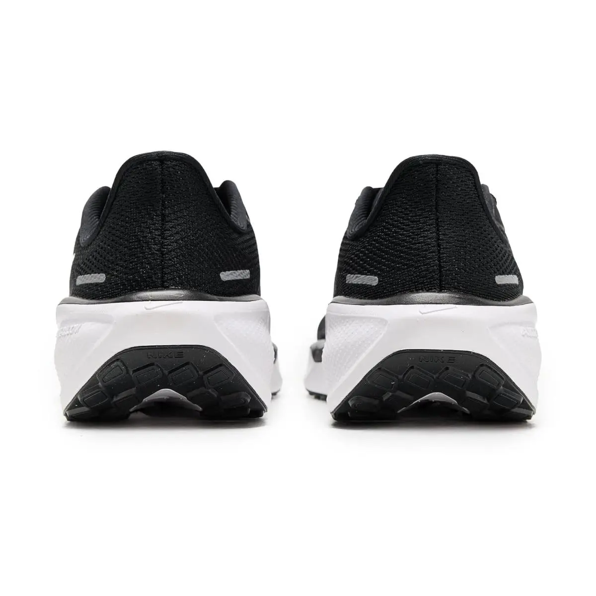 Nike shoes - Barely Volt/Sail/Limelight/Light Silver 19