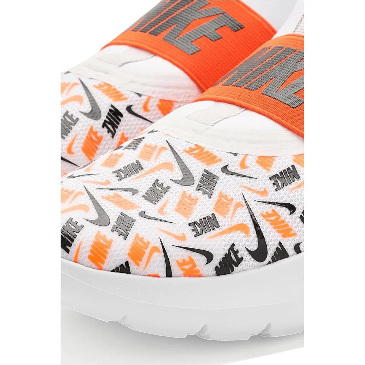 Nike shoes - Black/Black/White 46