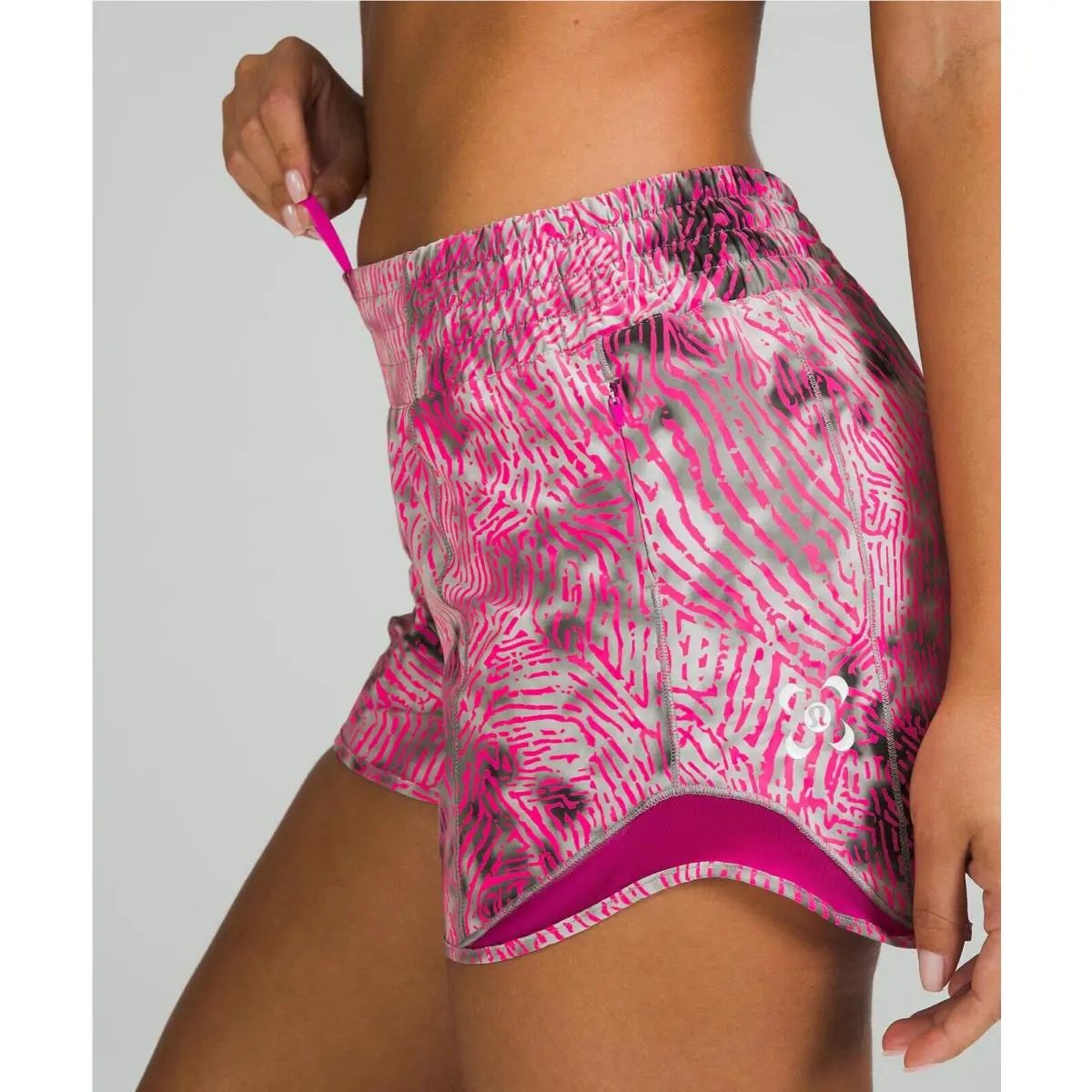 Lululemon clothing - Euphoria Grey Multi After Dusk Reflective Pink Mul 0