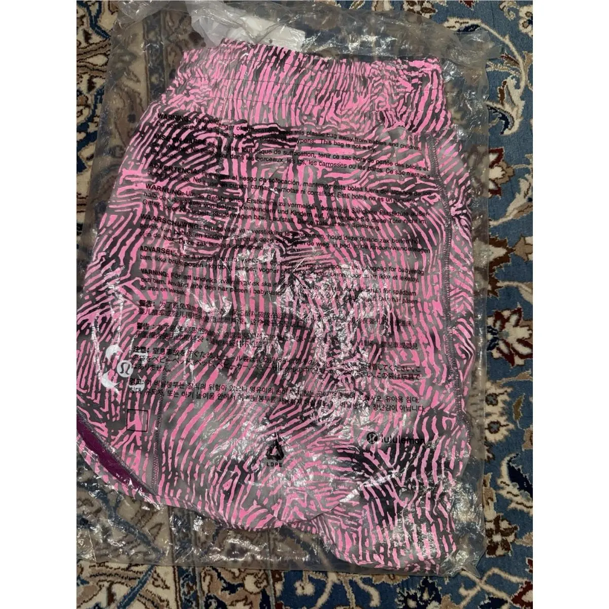 Lululemon clothing - Euphoria Grey Multi After Dusk Reflective Pink Mul 7