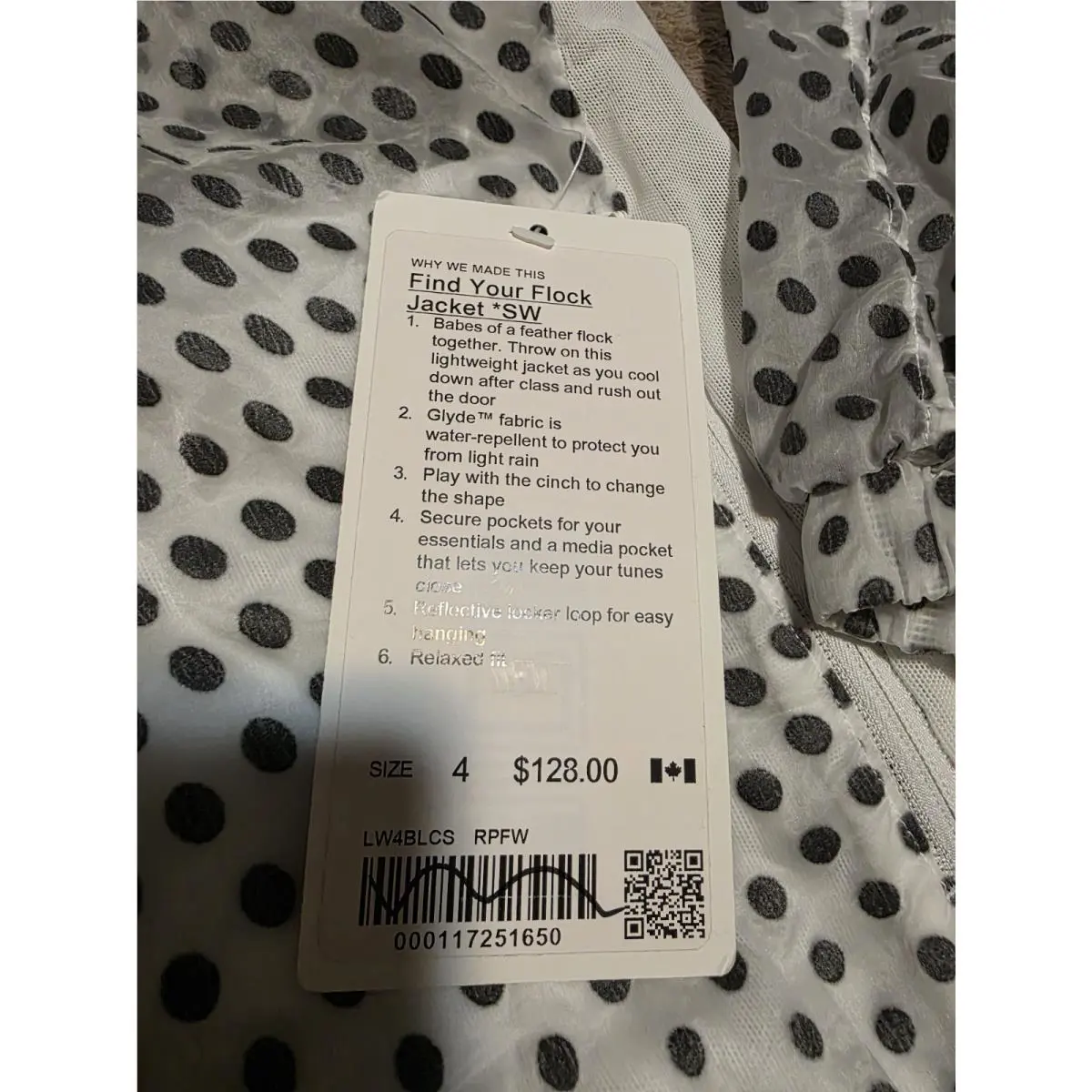 Lululemon clothing - Black White 1