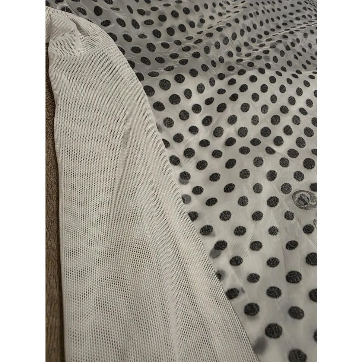 Lululemon clothing - Black White 6