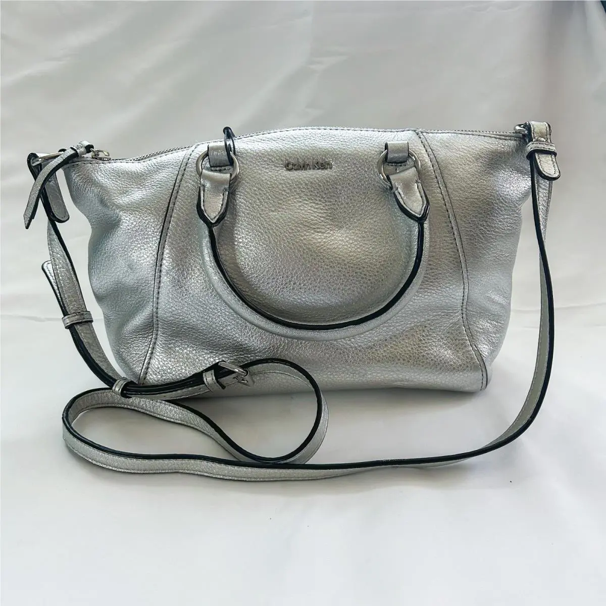 Calvin Klein Avery Silver Leather Purse Originally