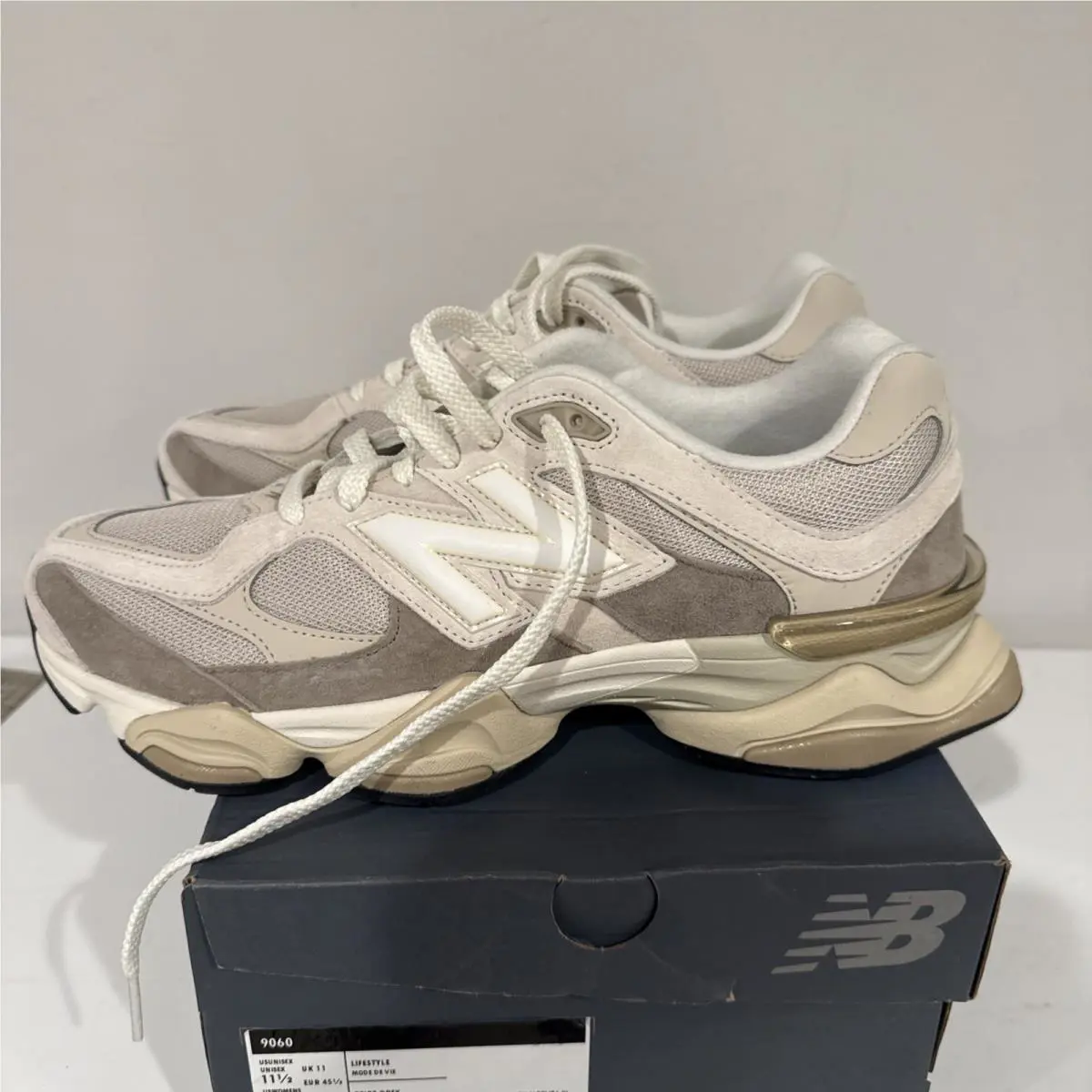 New Balance shoes - New Balance 9060 - U9060JBC - Beige 3
