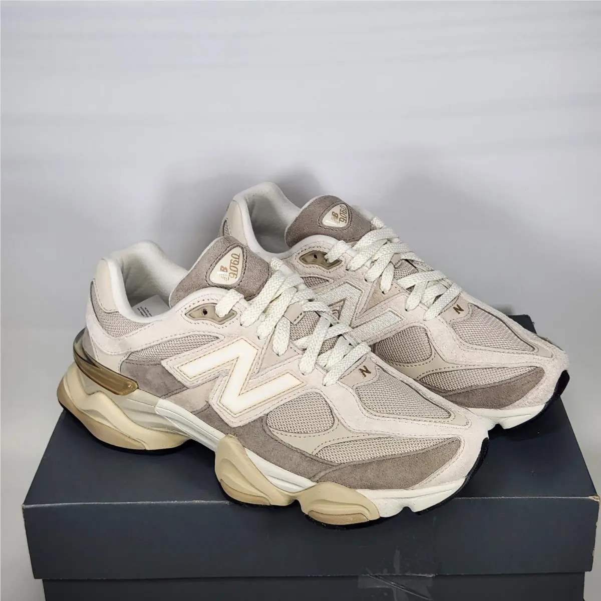 New Balance shoes - New Balance 9060 - U9060JBC - Beige 0