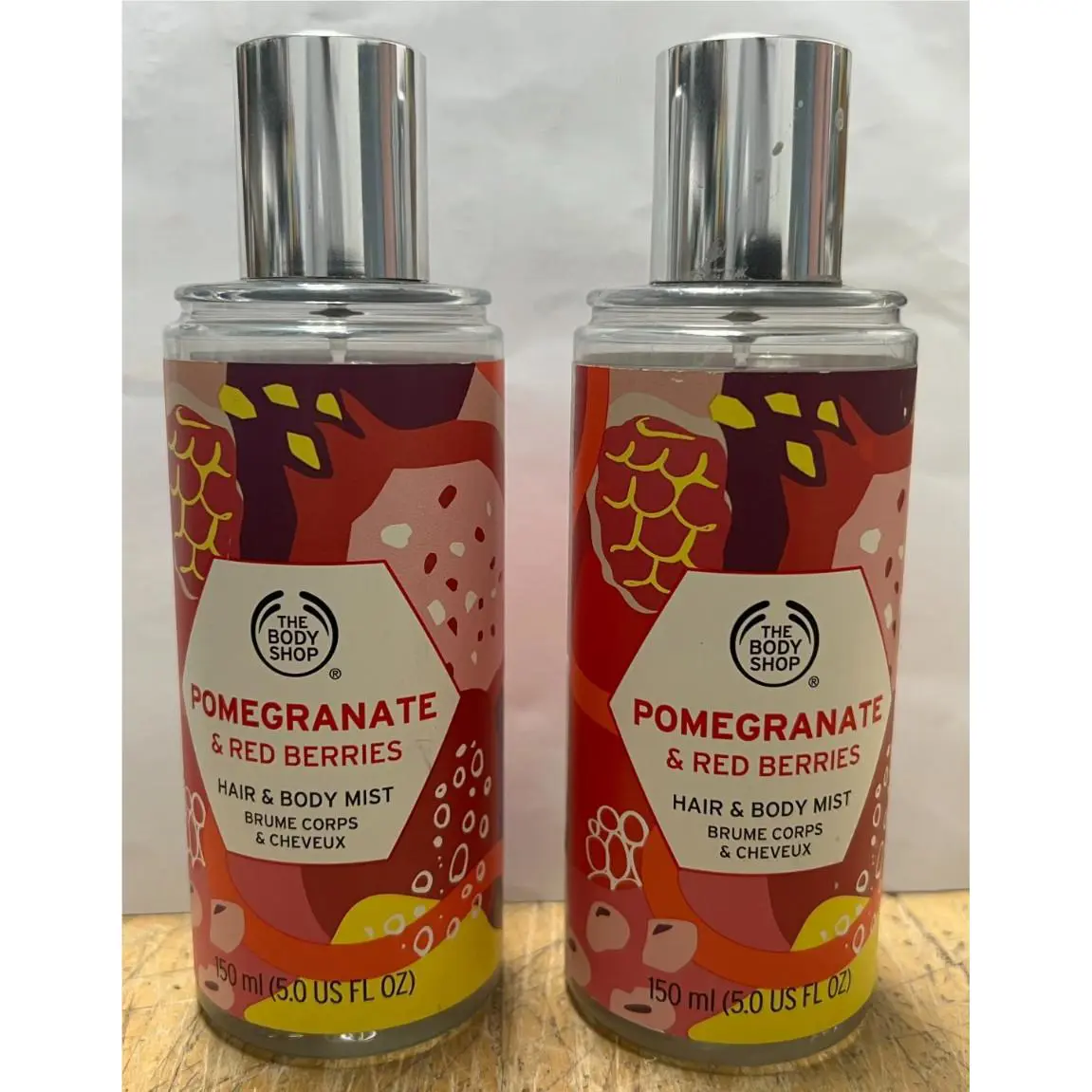 A Set of 2 The Body Shop Pomegranate Red Berr Hair Body Mist Spray 5 oz Each by THE BODY SHOP