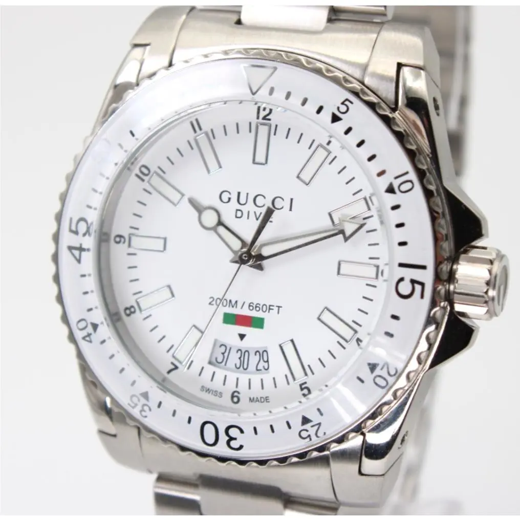 Gucci YA136302 Dive 40MM Men`s Stainless Steel Watch