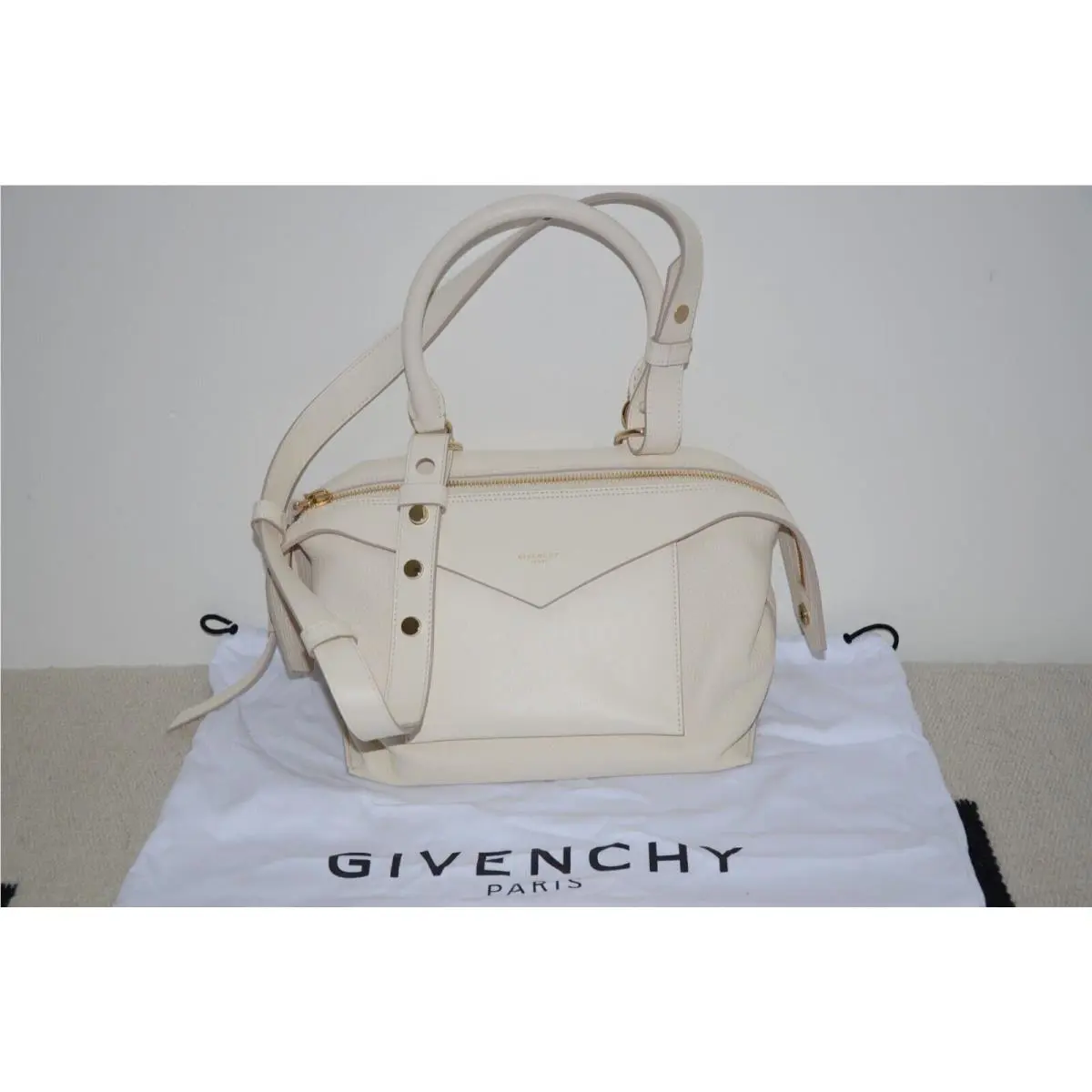 Givenchy Paris Made in Italy Leather Sway Bag Handbag with Shoulder Strap