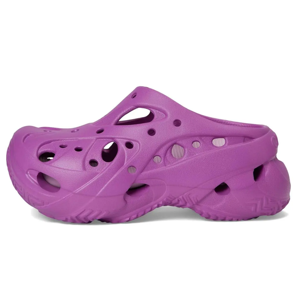 Crocs shoes - Grapeberry 2