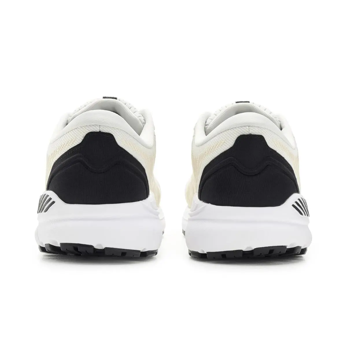 Brooks shoes - Black/Black/Ebony 29